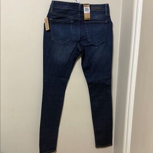 DKNY SKINNY BLUE JEANS